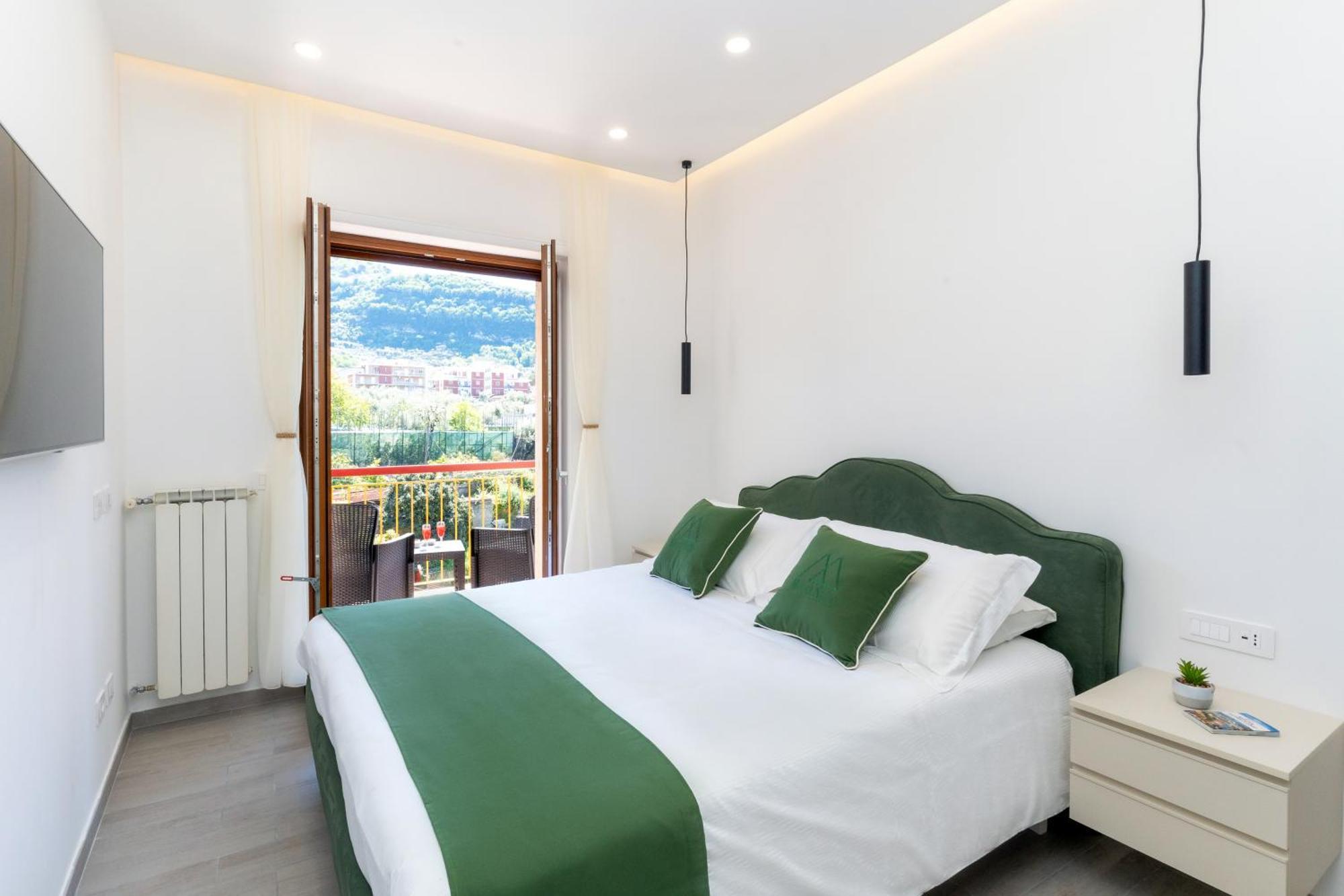 Mifra Suites Соренто Екстериор снимка