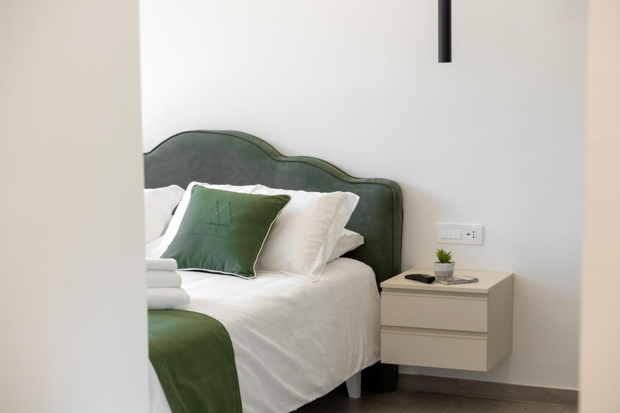 Mifra Suites Соренто Екстериор снимка