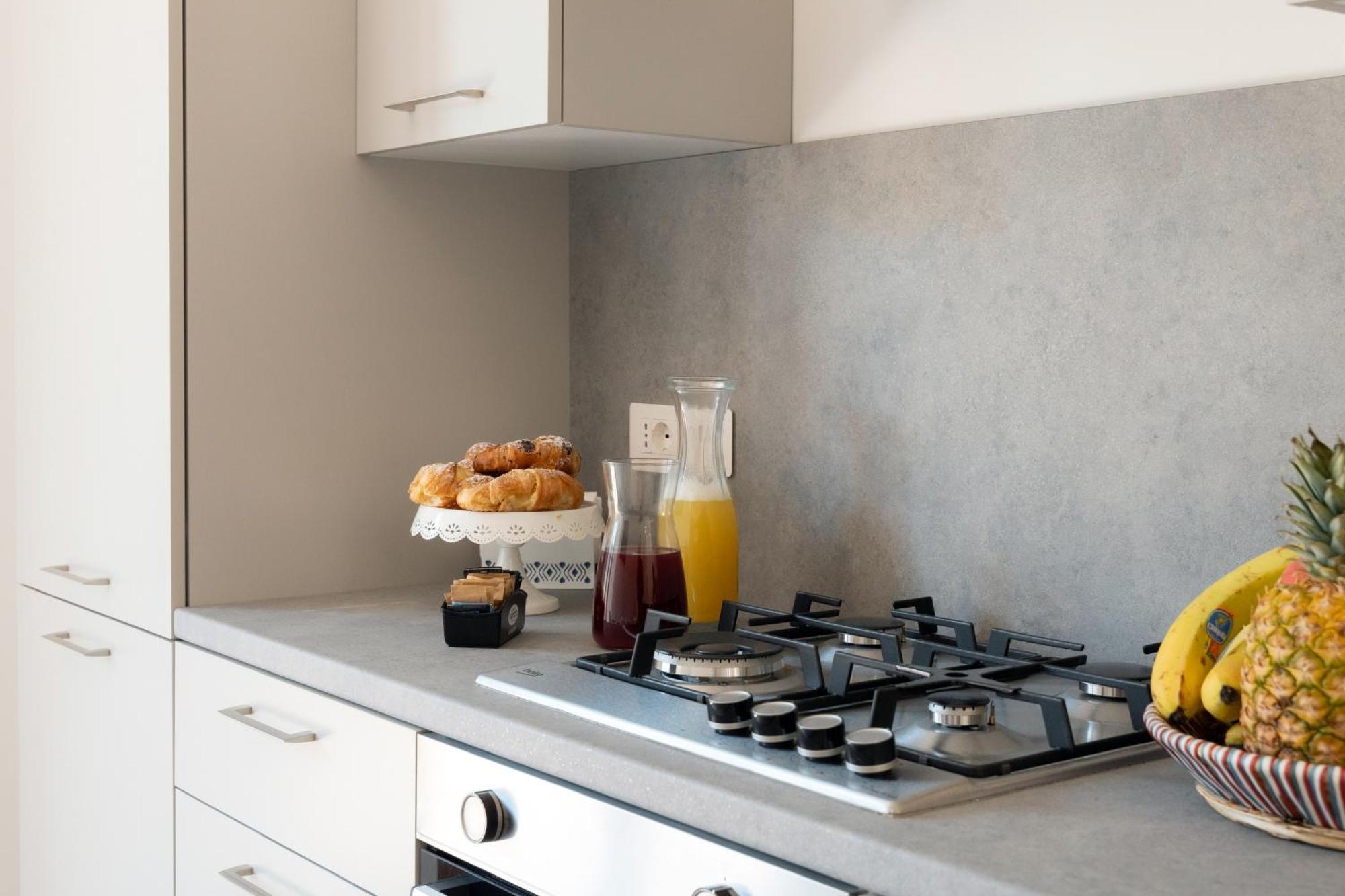 Mifra Suites Соренто Екстериор снимка